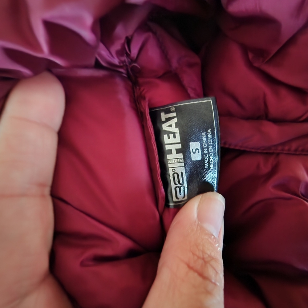 32-Degree Lightweight Puffer Jacket - image 6